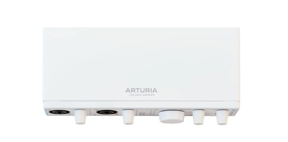 Arturia MiniFuse 2 OTG, задняя панель